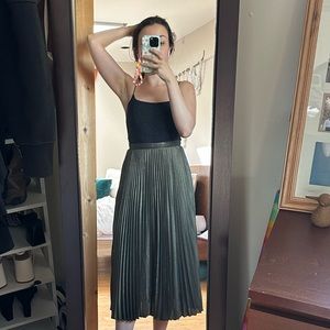 Club Monaco Long Maxi Pleated Gold/Black Skirt